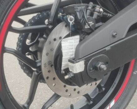 Баджадж Pulsar NS400, объемом двигателя 0.4 л и пробегом 0 тыс. км за 4275 $, фото 14 на Automoto.ua