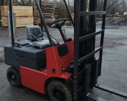 Красный Балканкар DV 1661, объемом двигателя 2.5 л и пробегом 1 тыс. км за 6969 $, фото 2 на Automoto.ua