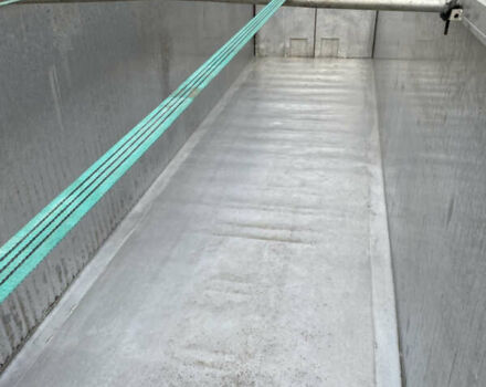 Красный Беналу Беналу, объемом двигателя 0 л и пробегом 0 тыс. км за 22800 $, фото 6 на Automoto.ua