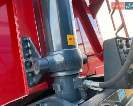 Беналу Беналу, объемом двигателя 0 л и пробегом 10 тыс. км за 41962 $, фото 5 на Automoto.ua