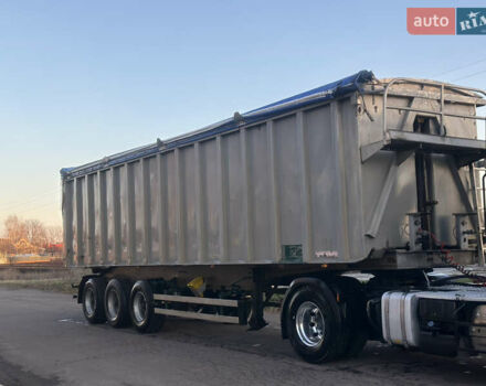 Серый Беналу Беналу, объемом двигателя 0 л и пробегом 1 тыс. км за 11500 $, фото 3 на Automoto.ua