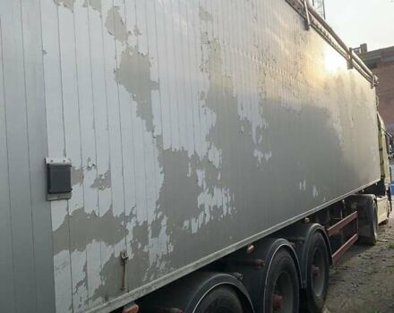 Красный Беналу Optiliner, объемом двигателя 0 л и пробегом 300 тыс. км за 27500 $, фото 3 на Automoto.ua