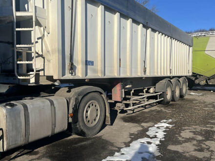 Беналу TF34C1 1998 в Старой Синяве на Automoto.ua Белый Беналу TF34C1, объемом двигателя 0 л и пробегом 700 тыс. км за 25708 $, фото 1 на Automoto.ua