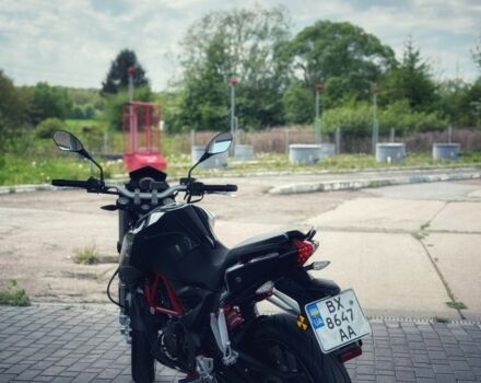 Бенелли TNT 25, объемом двигателя 0.25 л и пробегом 0 тыс. км за 2200 $, фото 3 на Automoto.ua