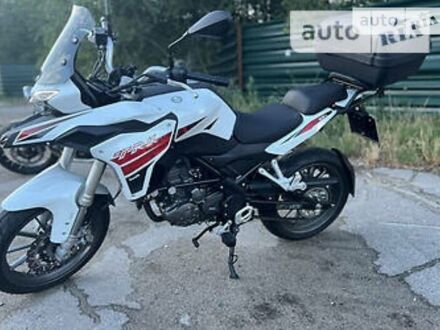 Бенеллі TRK 2021 у Запоріжжя на Automoto.ua Білий Бенеллі TRK, об'ємом двигуна 0.25 л та пробігом 3 тис. км за 3000 $, фото 1 на Automoto.ua