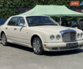 Білий Бентлі Arnage, об'ємом двигуна 6.75 л та пробігом 105 тис. км за 80000 $, фото 1 на Automoto.ua