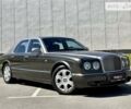 Сірий Бентлі Arnage, об'ємом двигуна 6.8 л та пробігом 95 тис. км за 67500 $, фото 24 на Automoto.ua