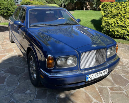 Синій Бентлі Arnage, об'ємом двигуна 4.4 л та пробігом 110 тис. км за 35500 $, фото 1 на Automoto.ua