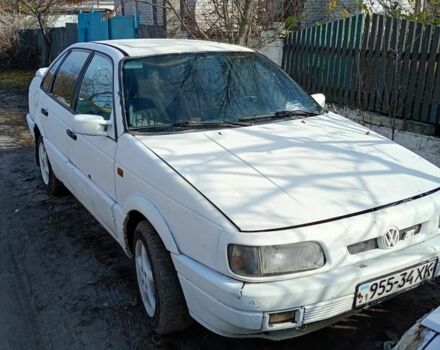 Белый Бентли Азур, объемом двигателя 1 л и пробегом 2 тыс. км за 1000 $, фото 1 на Automoto.ua