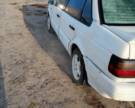 Белый Бентли Азур, объемом двигателя 1 л и пробегом 2 тыс. км за 1000 $, фото 2 на Automoto.ua