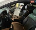 Білий Бентлі Бентайга, об'ємом двигуна 4 л та пробігом 79 тис. км за 125000 $, фото 12 на Automoto.ua
