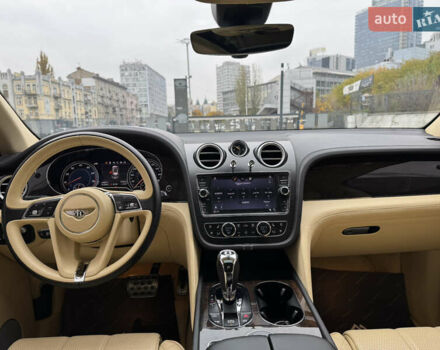 Бежевый Бентли Бентайга, объемом двигателя 5.95 л и пробегом 44 тыс. км за 119999 $, фото 17 на Automoto.ua