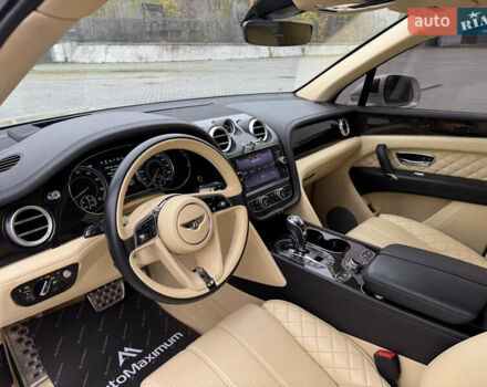 Бежевый Бентли Бентайга, объемом двигателя 5.95 л и пробегом 44 тыс. км за 119999 $, фото 11 на Automoto.ua