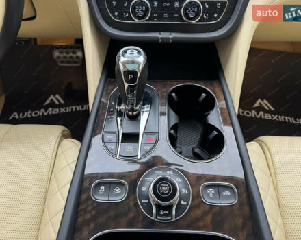 Бежевый Бентли Бентайга, объемом двигателя 5.95 л и пробегом 44 тыс. км за 119999 $, фото 18 на Automoto.ua