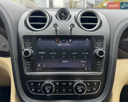 Бежевый Бентли Бентайга, объемом двигателя 5.95 л и пробегом 44 тыс. км за 119999 $, фото 15 на Automoto.ua