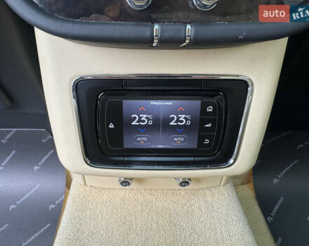 Бежевый Бентли Бентайга, объемом двигателя 5.95 л и пробегом 44 тыс. км за 119999 $, фото 25 на Automoto.ua