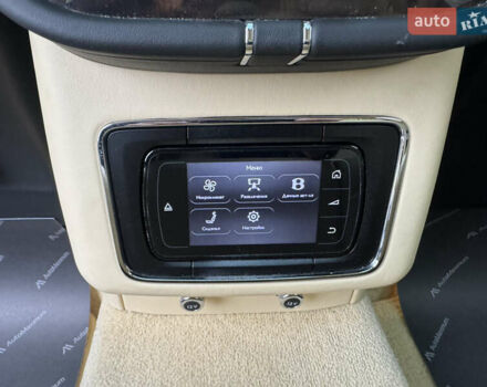 Бежевый Бентли Бентайга, объемом двигателя 5.95 л и пробегом 44 тыс. км за 119999 $, фото 24 на Automoto.ua