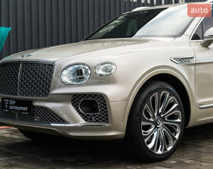 Бежевый Бентли Бентайга, объемом двигателя 4 л и пробегом 33 тыс. км за 215000 $, фото 20 на Automoto.ua