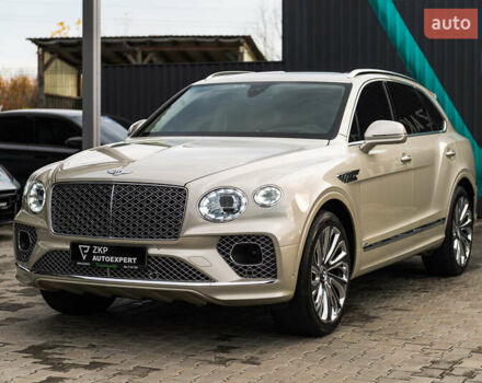 Бежевый Бентли Бентайга, объемом двигателя 4 л и пробегом 33 тыс. км за 215000 $, фото 5 на Automoto.ua