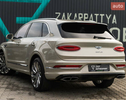 Бежевый Бентли Бентайга, объемом двигателя 4 л и пробегом 33 тыс. км за 215000 $, фото 6 на Automoto.ua