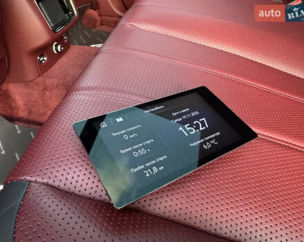 Черный Бентли Бентайга, объемом двигателя 5.95 л и пробегом 15 тыс. км за 220000 $, фото 42 на Automoto.ua