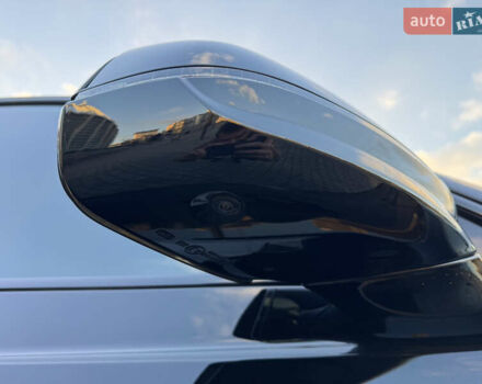 Черный Бентли Бентайга, объемом двигателя 5.95 л и пробегом 15 тыс. км за 220000 $, фото 11 на Automoto.ua