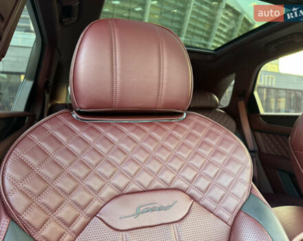 Черный Бентли Бентайга, объемом двигателя 5.95 л и пробегом 15 тыс. км за 220000 $, фото 47 на Automoto.ua