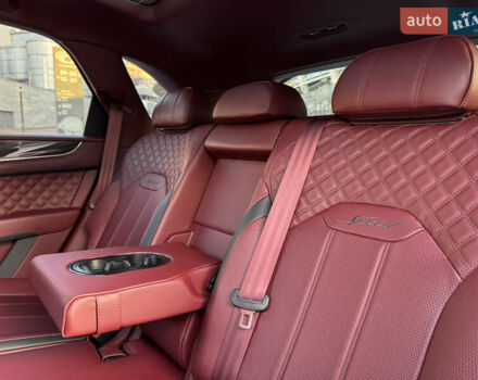 Черный Бентли Бентайга, объемом двигателя 5.95 л и пробегом 15 тыс. км за 220000 $, фото 37 на Automoto.ua