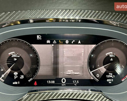 Чорний Бентлі Бентайга, об'ємом двигуна 4 л та пробігом 6 тис. км за 250000 $, фото 38 на Automoto.ua