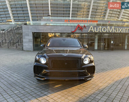Черный Бентли Бентайга, объемом двигателя 5.95 л и пробегом 15 тыс. км за 220000 $, фото 1 на Automoto.ua