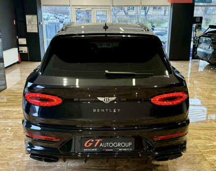 Чорний Бентлі Бентайга, об'ємом двигуна 4 л та пробігом 6 тис. км за 250000 $, фото 15 на Automoto.ua
