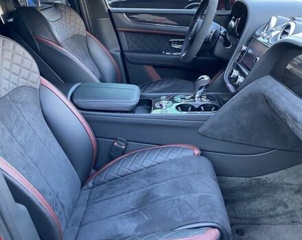 Бентли Бентайга 2019 в Одессе на Automoto.ua Красный Бентли Бентайга, объемом двигателя 6 л и пробегом 10 тыс. км за 329609 $, фото 36 на Automoto.ua