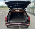 Бентли Бентайга, объемом двигателя 4 л и пробегом 89 тыс. км за 126999 $, фото 14 на Automoto.ua