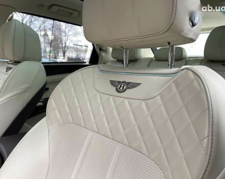 Бентли Бентайга, объемом двигателя 4 л и пробегом 65 тыс. км за 155000 $, фото 22 на Automoto.ua