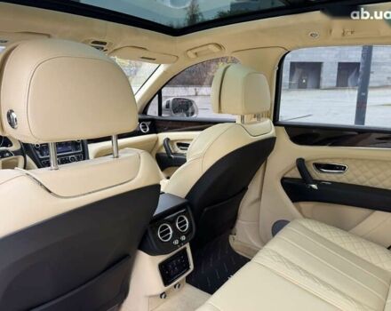Бентлі Бентайга, об'ємом двигуна 6 л та пробігом 44 тис. км за 119999 $, фото 22 на Automoto.ua
