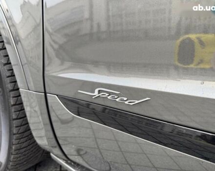 Бентли Бентайга, объемом двигателя 6 л и пробегом 49 тыс. км за 179000 $, фото 10 на Automoto.ua