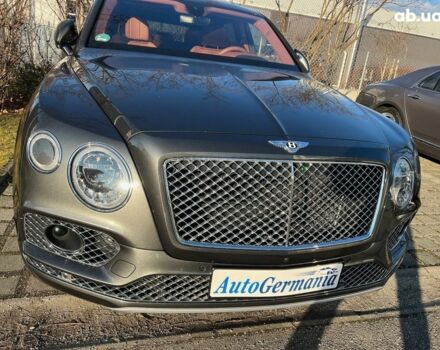 Бентли Бентайга, объемом двигателя 4 л и пробегом 2 тыс. км за 211883 $, фото 1 на Automoto.ua