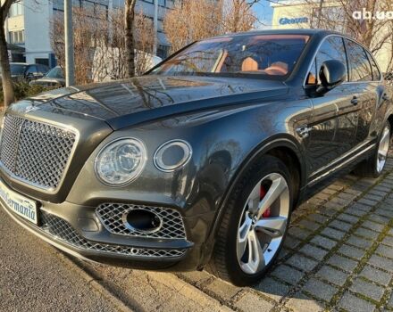Бентли Бентайга, объемом двигателя 4 л и пробегом 2 тыс. км за 211883 $, фото 32 на Automoto.ua