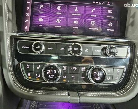 Бентли Бентайга, объемом двигателя 0 л и пробегом 44 тыс. км за 171999 $, фото 28 на Automoto.ua