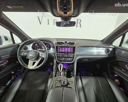 Бентли Бентайга, объемом двигателя 0 л и пробегом 44 тыс. км за 171999 $, фото 15 на Automoto.ua