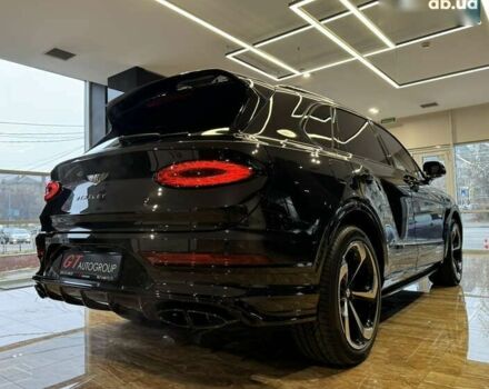 Бентли Бентайга, объемом двигателя 4 л и пробегом 6 тыс. км за 250000 $, фото 21 на Automoto.ua