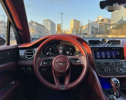 Бентли Бентайга, объемом двигателя 6 л и пробегом 15 тыс. км за 230000 $, фото 28 на Automoto.ua