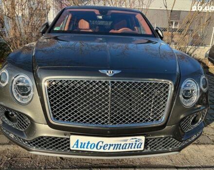 Бентли Бентайга, объемом двигателя 4 л и пробегом 2 тыс. км за 211883 $, фото 31 на Automoto.ua