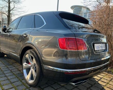 Бентли Бентайга, объемом двигателя 4 л и пробегом 2 тыс. км за 211883 $, фото 20 на Automoto.ua