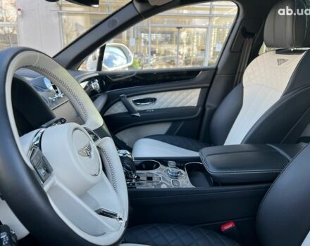 Бентли Бентайга 2021 в Киеве на Automoto.ua Бентли Бентайга, объемом двигателя 6 л и пробегом 4 тыс. км за 244747 $, фото 14 на Automoto.ua