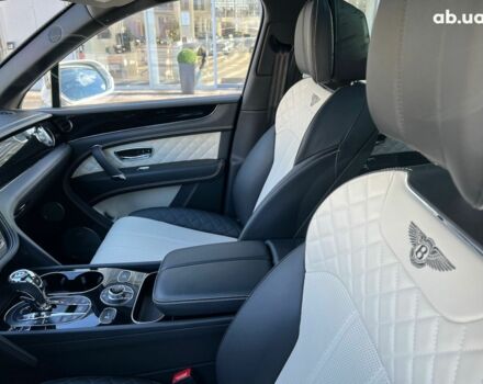 Бентли Бентайга 2021 в Киеве на Automoto.ua Бентли Бентайга, объемом двигателя 6 л и пробегом 4 тыс. км за 244747 $, фото 16 на Automoto.ua