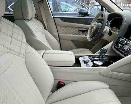 Бентли Бентайга 2021 в Киеве на Automoto.ua Бентли Бентайга, объемом двигателя 4 л и пробегом 1 тыс. км за 285524 $, фото 7 на Automoto.ua