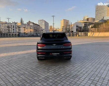Бентли Бентайга, объемом двигателя 6 л и пробегом 15 тыс. км за 230000 $, фото 5 на Automoto.ua