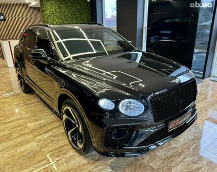 Бентли Бентайга, объемом двигателя 4 л и пробегом 6 тыс. км за 250000 $, фото 22 на Automoto.ua