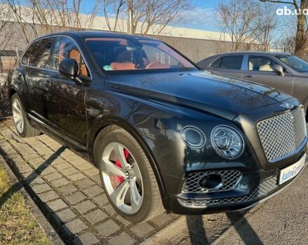 Бентли Бентайга, объемом двигателя 4 л и пробегом 2 тыс. км за 211883 $, фото 28 на Automoto.ua